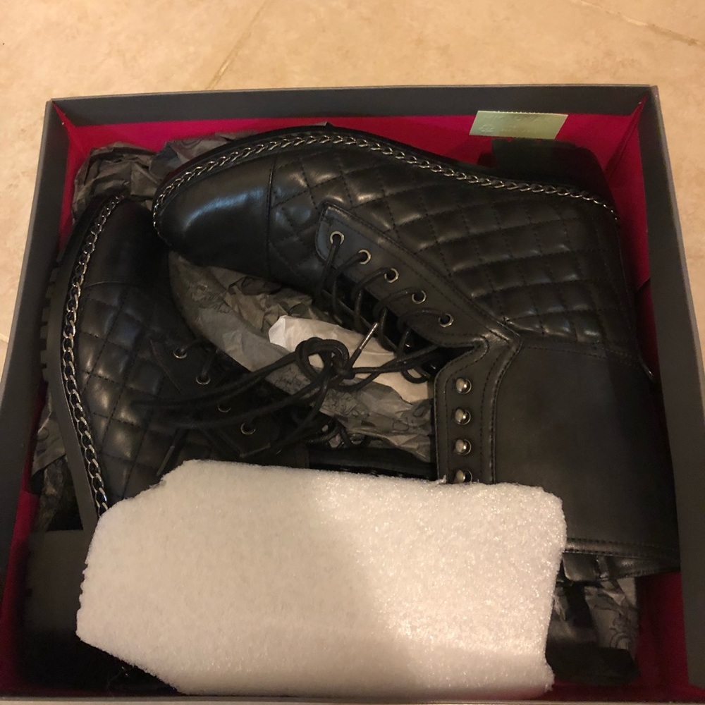 Vince Camuto combat boots